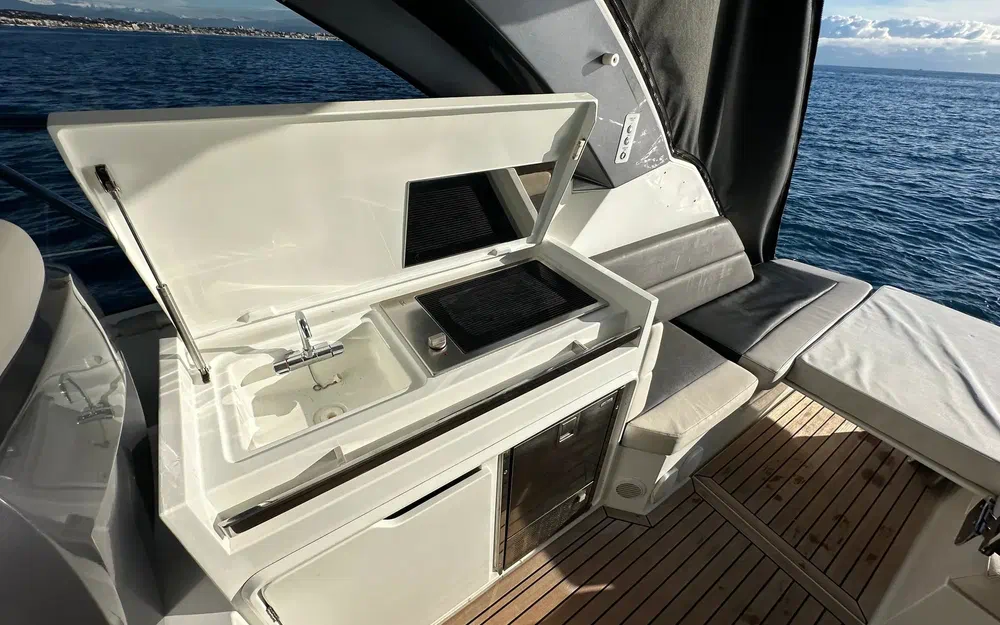 slider 22 Galeon 335 HTS