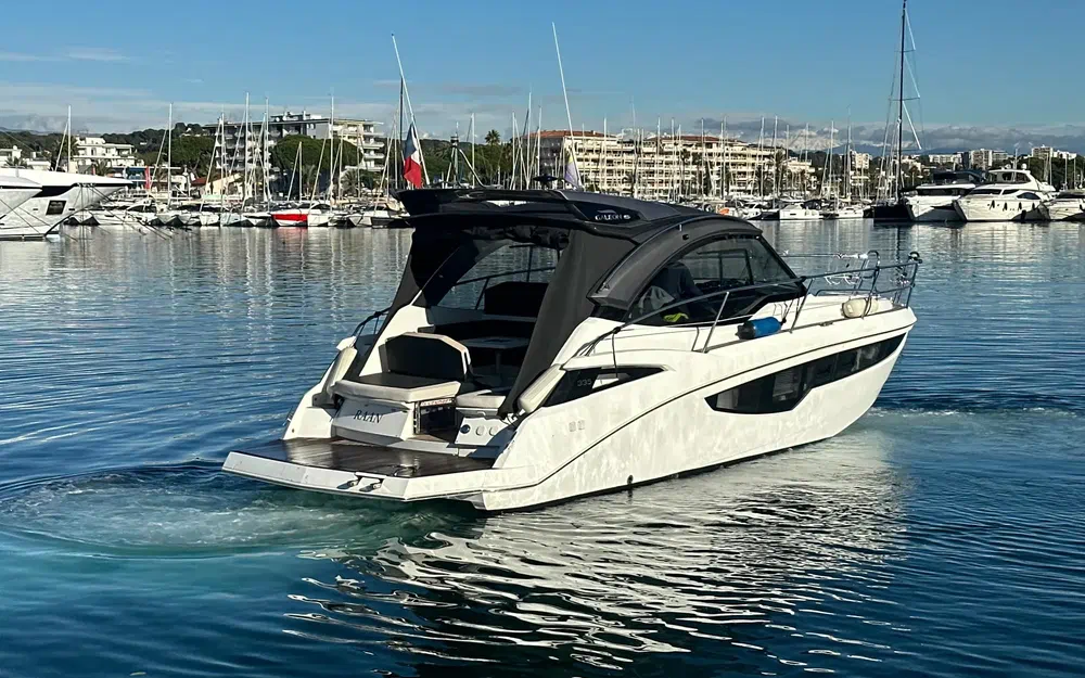 slider 33 Galeon 335 HTS