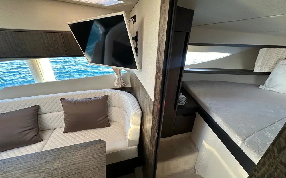 slider 7 Galeon 335 HTS