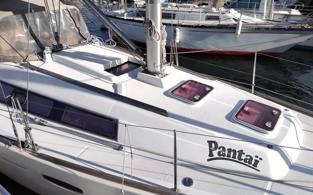 slider 9 Beneteau Oceanis 31