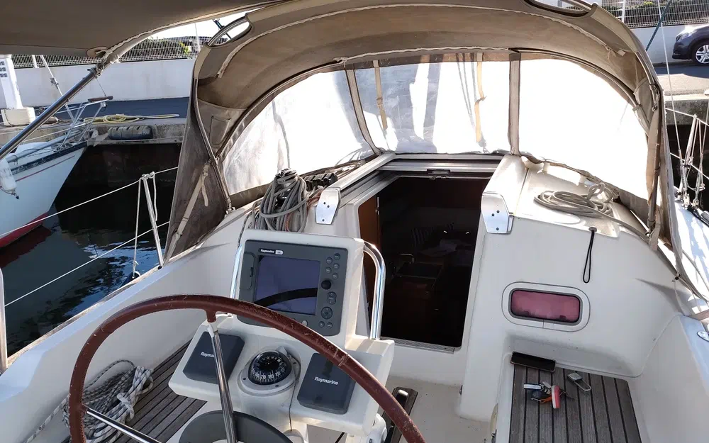 slider 17 Beneteau Oceanis 31