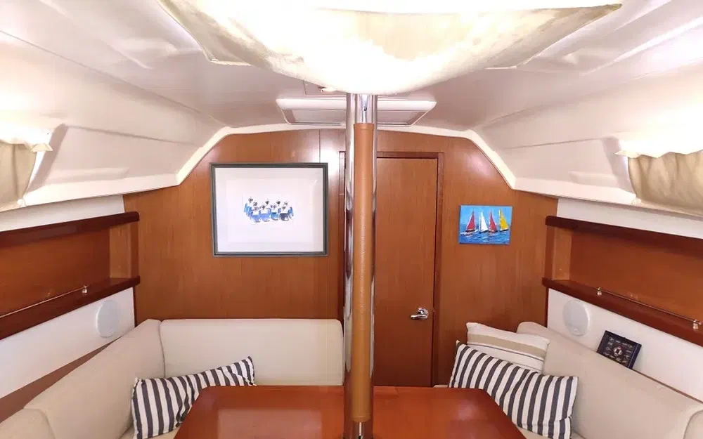 slider 25 Beneteau Oceanis 31