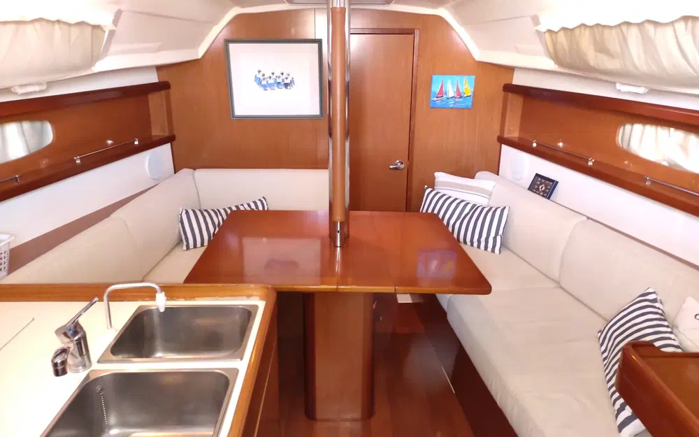 slider 26 Beneteau Oceanis 31
