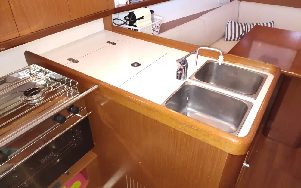 slider 37 Beneteau Oceanis 31