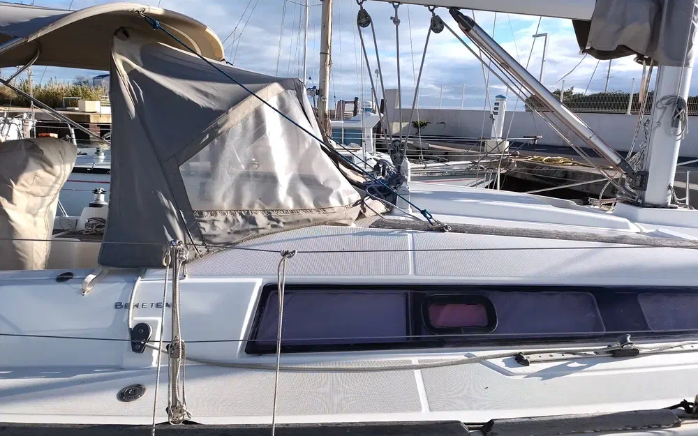 slider 7 Beneteau Oceanis 31