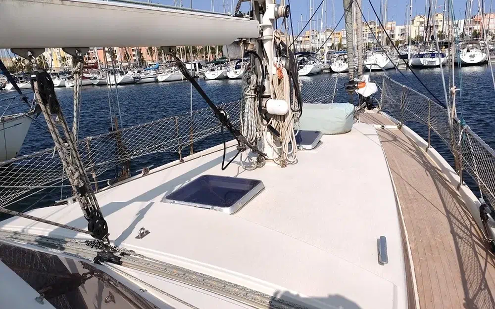 slider 14 Amel Santorin Ketch