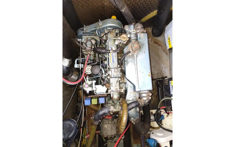 slider 59 Amel Santorin Ketch