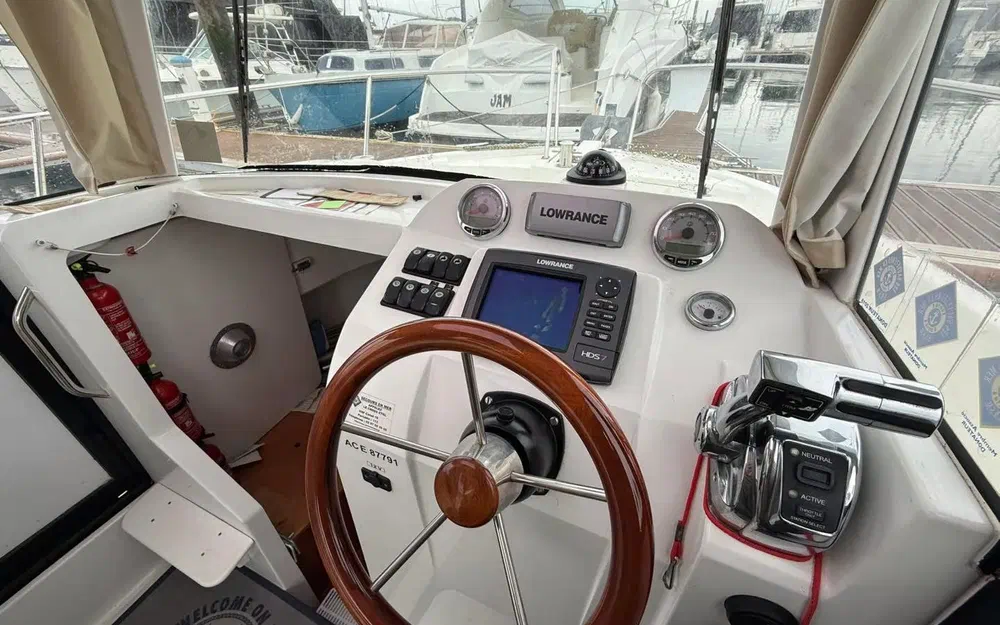 slider 13 Jeanneau Merry Fisher 755