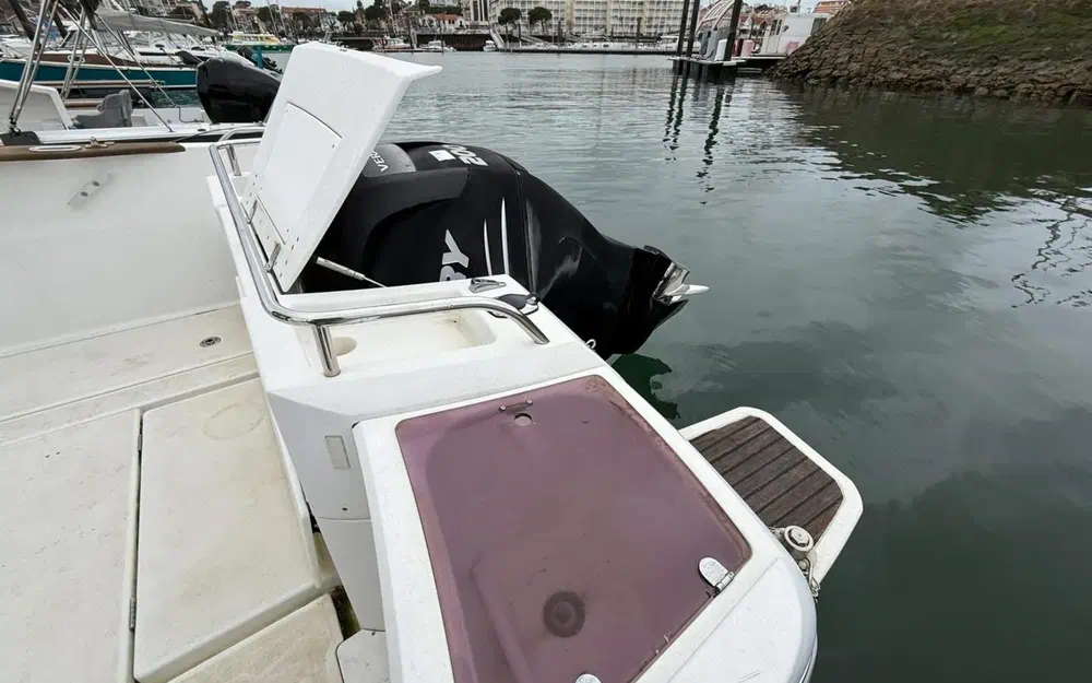 slider 5 Jeanneau Merry Fisher 755