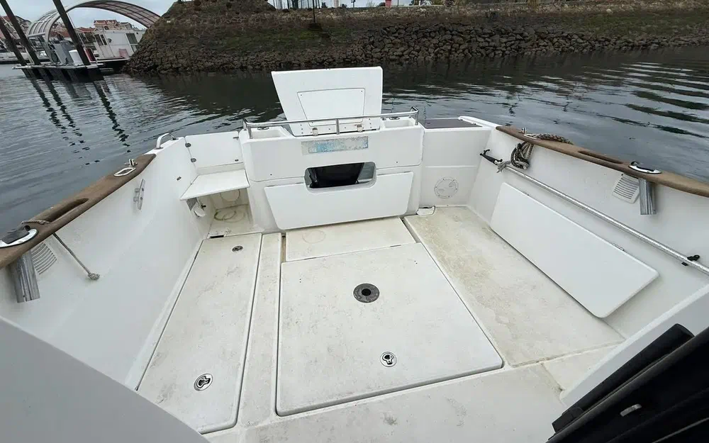 slider 6 Jeanneau Merry Fisher 755