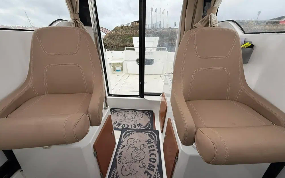 slider 8 Jeanneau Merry Fisher 755