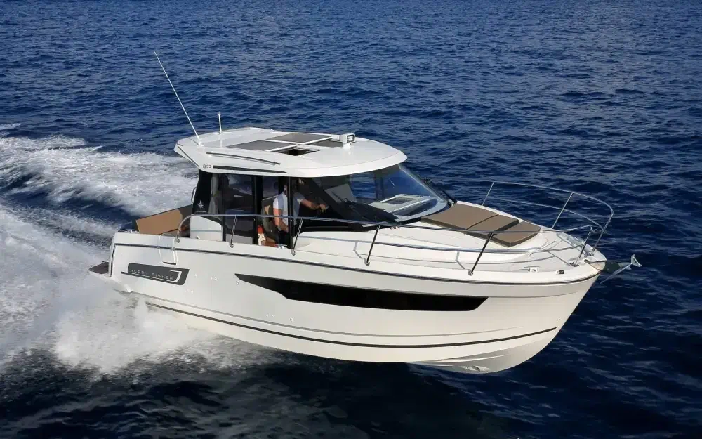 slider 0 Jeanneau Merry Fisher 895