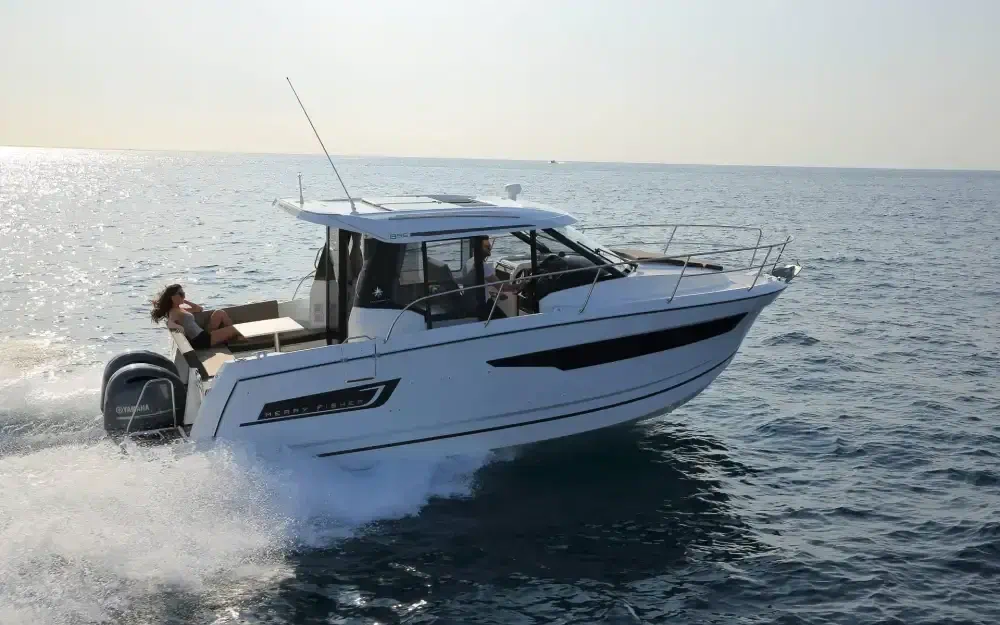 slider 1 Jeanneau Merry Fisher 895