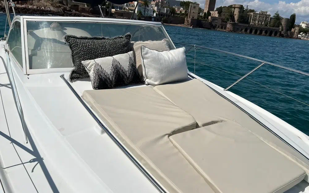 slider 3 Beneteau Flyer 920