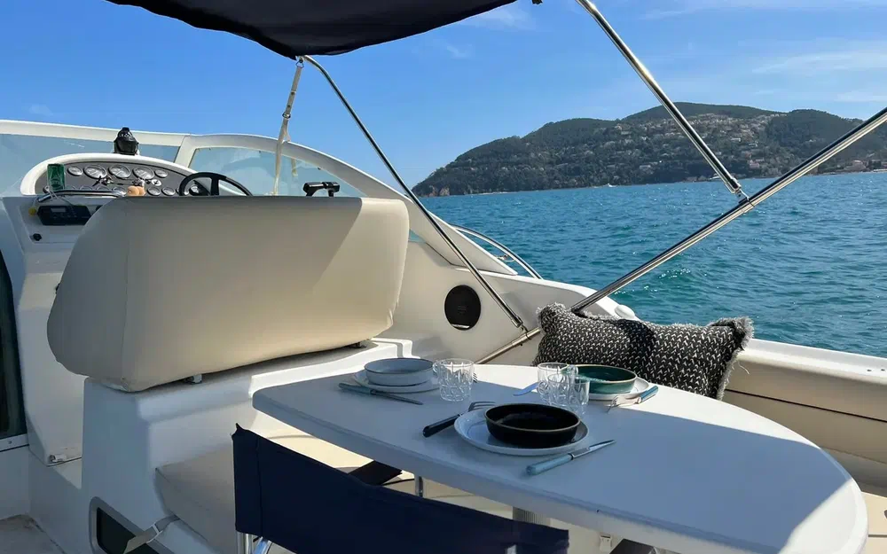 slider 5 Beneteau Flyer 920