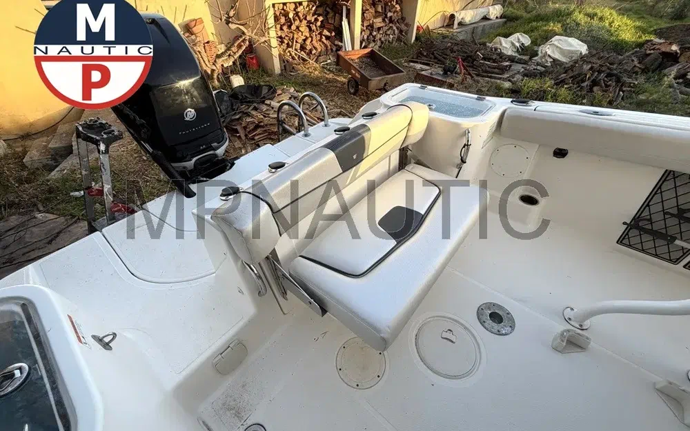 slider 12 Wellcraft Fisherman 242