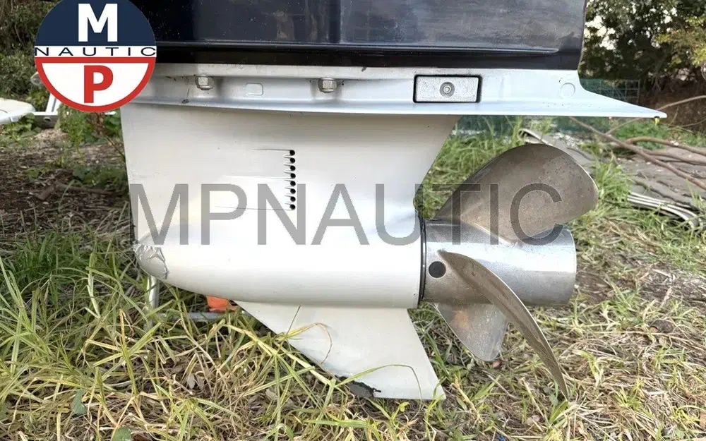 slider 12 Wellcraft Fisherman 242