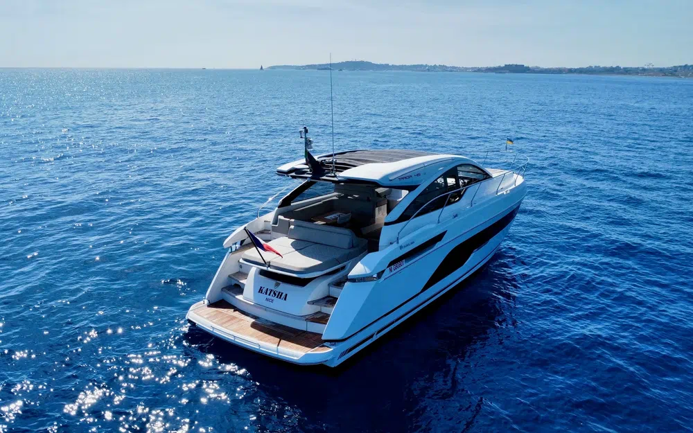 slider 2 Fairline Targa 45 Open