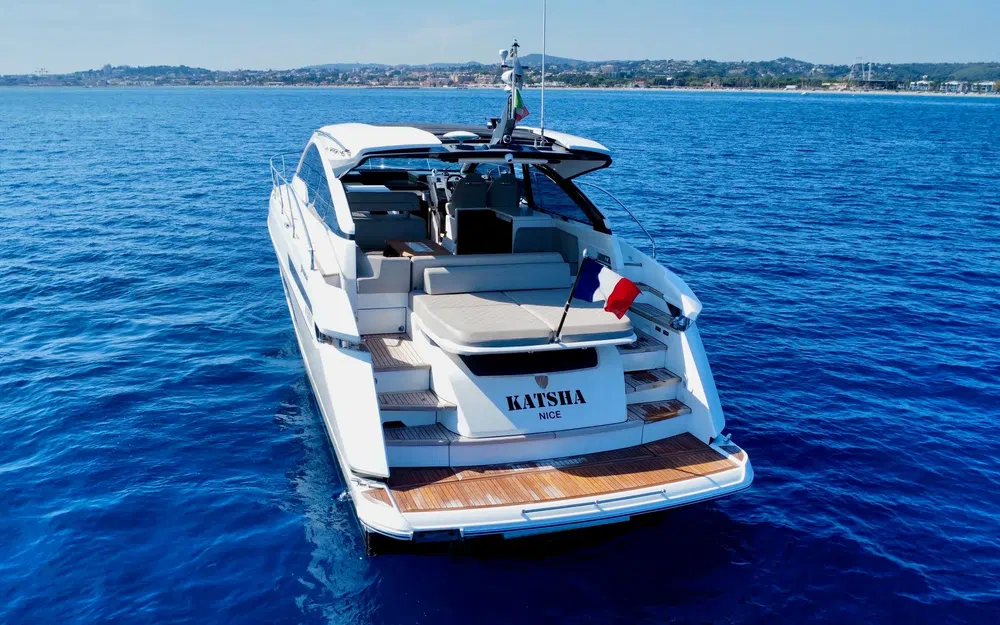 slider 4 Fairline Targa 45 Open