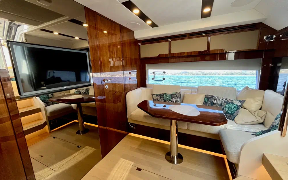 slider 17 Fairline Targa 45 Open