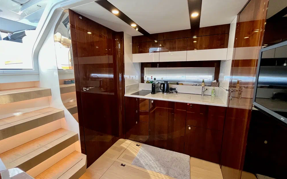 slider 18 Fairline Targa 45 Open