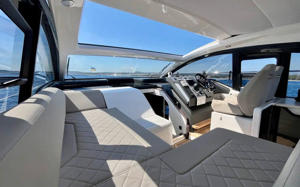 slider 8 Fairline Targa 45 Open