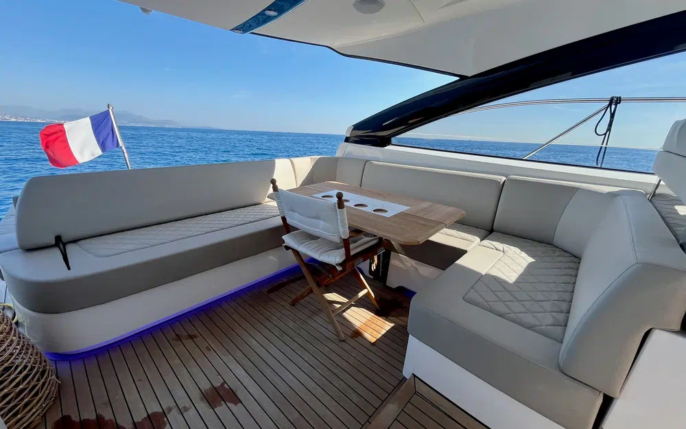 slider 12 Fairline Targa 45 Open