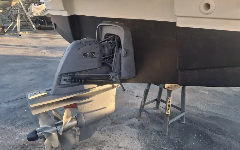 slider 5 Jeanneau Leader 8