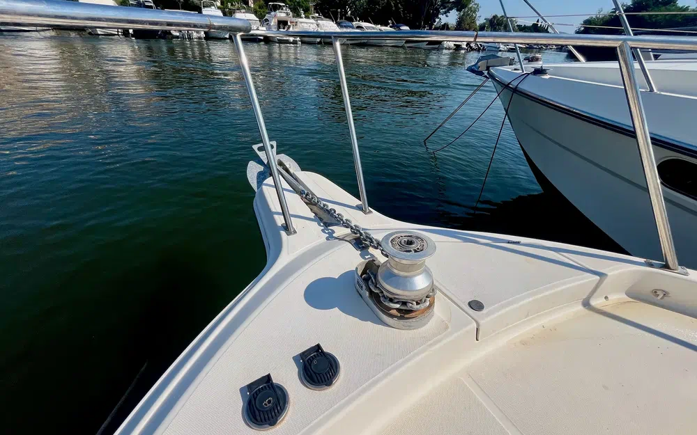 slider 17 Rodman 900 Fly