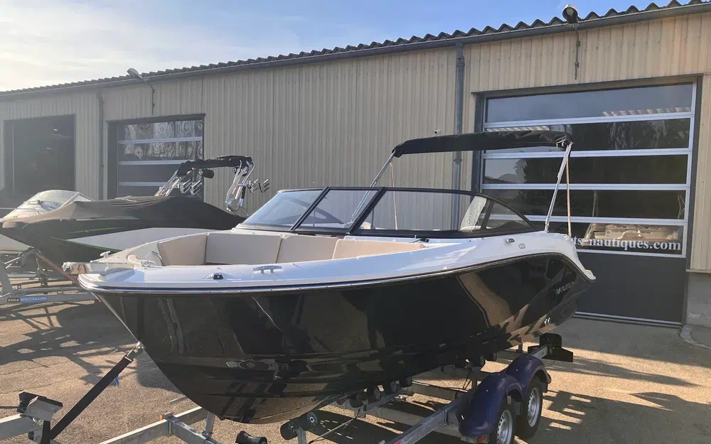 slider 0 Bayliner V20i