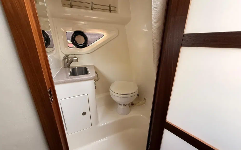 slider 9 Sea Ray Sundancer 265