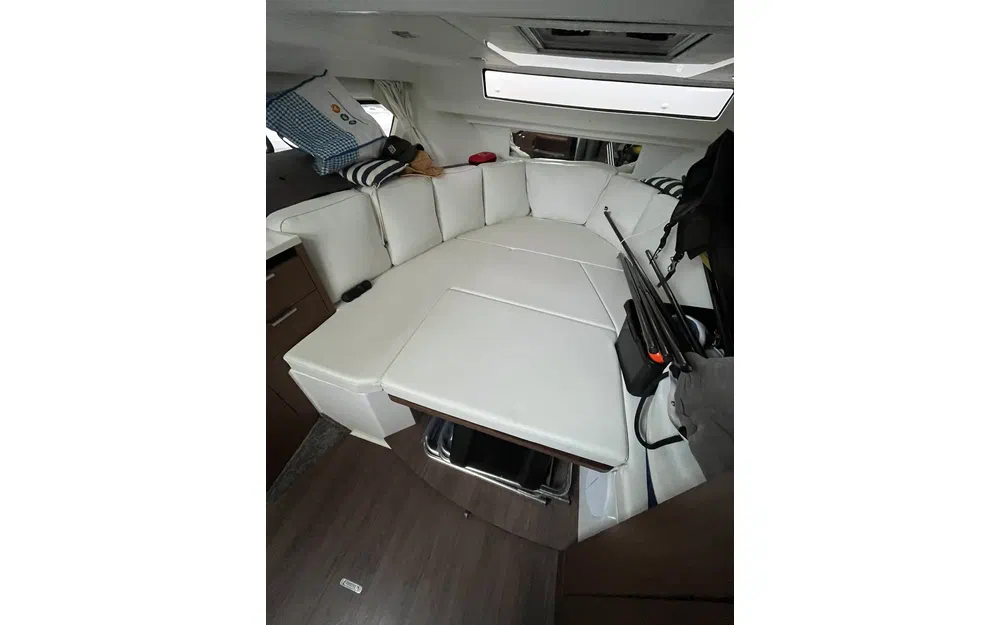 slider 19 Jeanneau Cap Camarat 10.5 WA