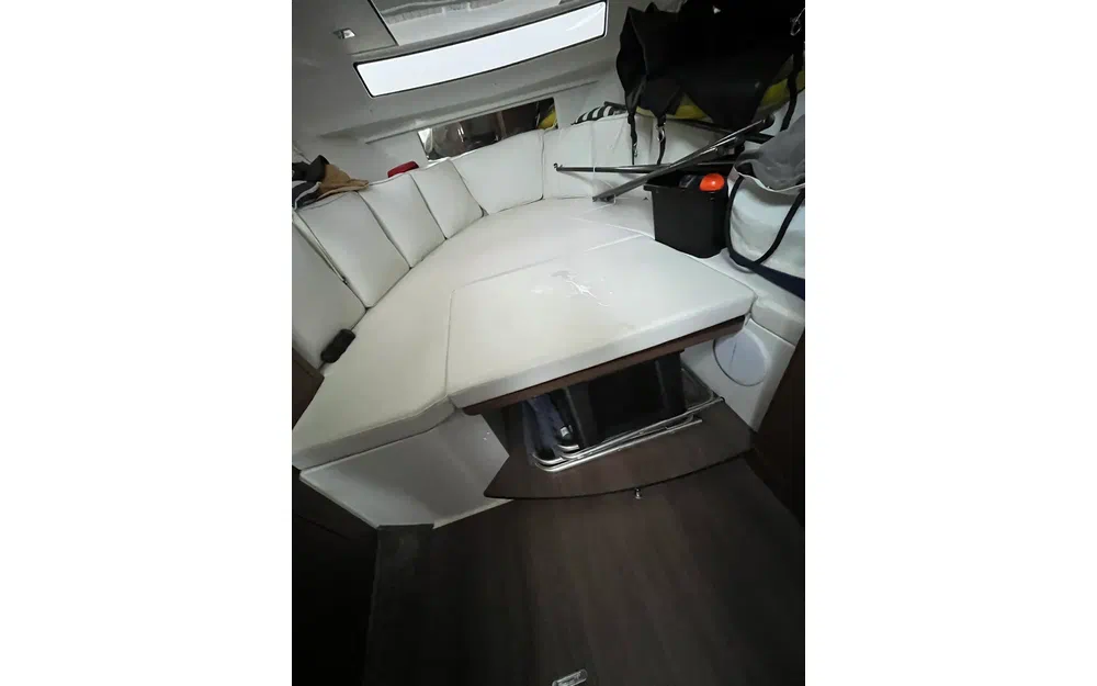 slider 23 Jeanneau Cap Camarat 10.5 WA