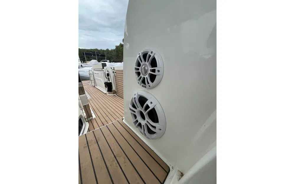 slider 25 Jeanneau Cap Camarat 10.5 WA