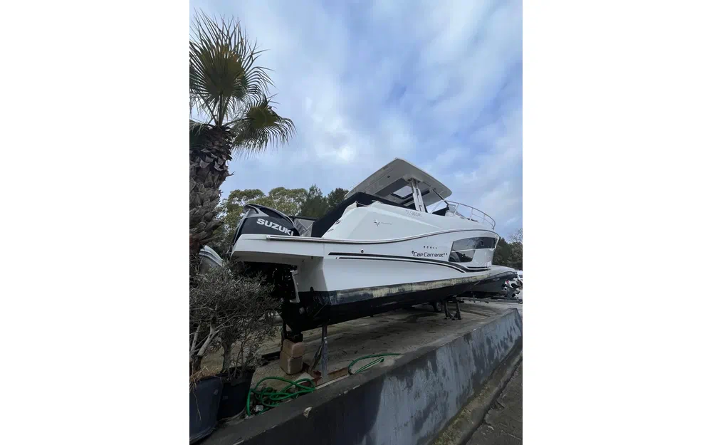 slider 1 Jeanneau Cap Camarat 10.5 WA