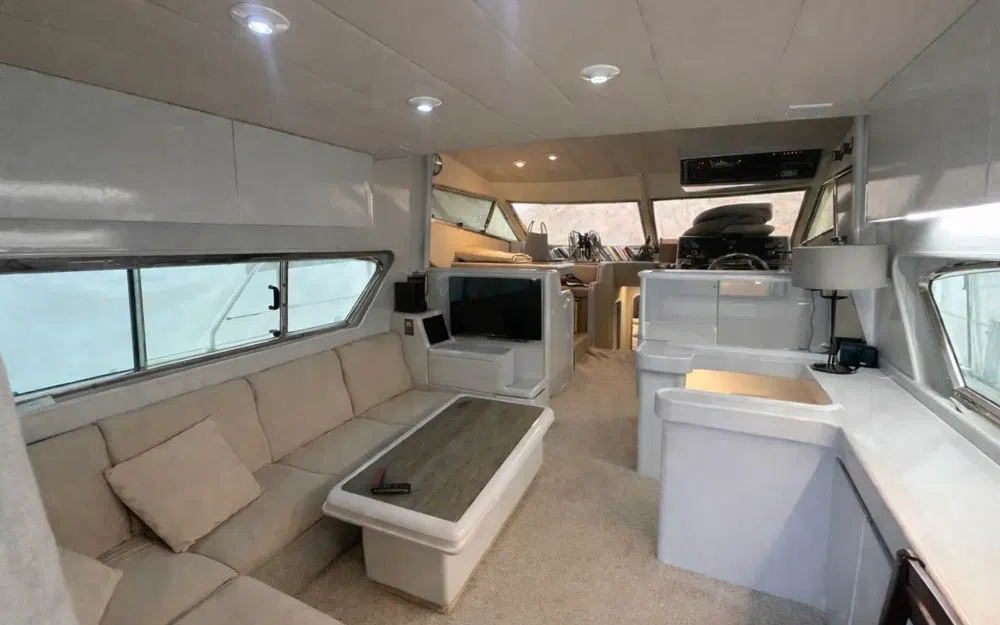 slider 1 Astondoa 44 Fly