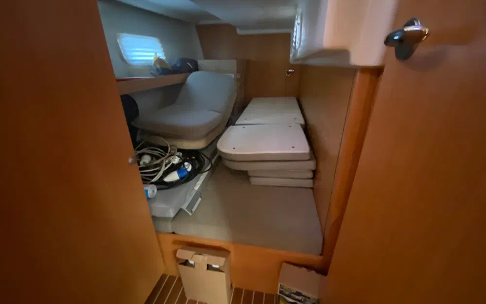 slider 12 Delphia 1350