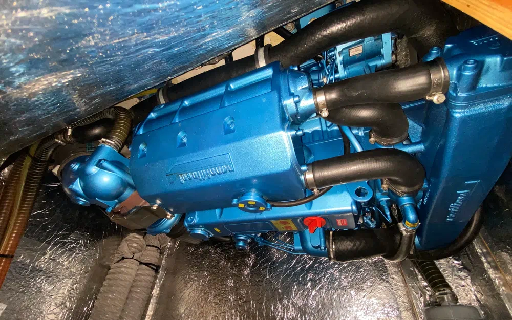 slider 16 Delphia 1350