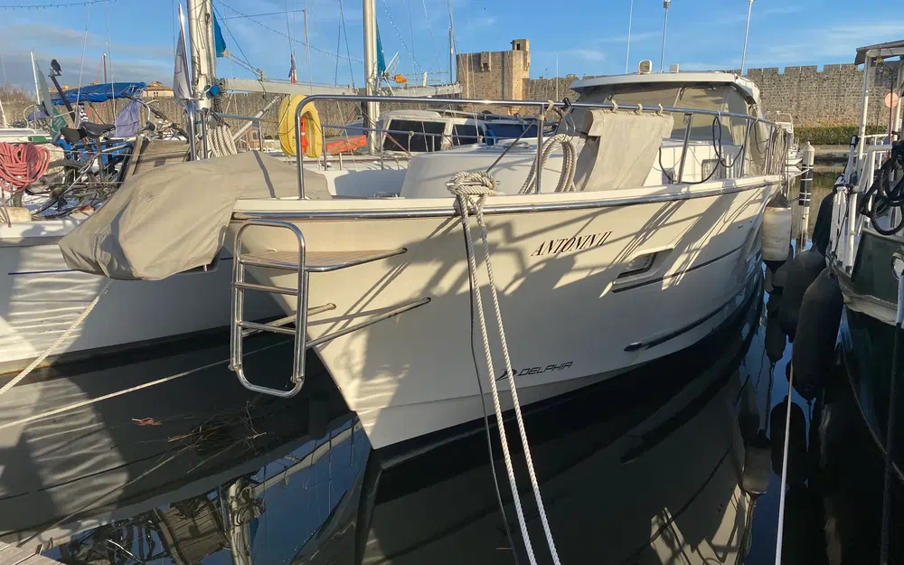 slider 1 Delphia 1350