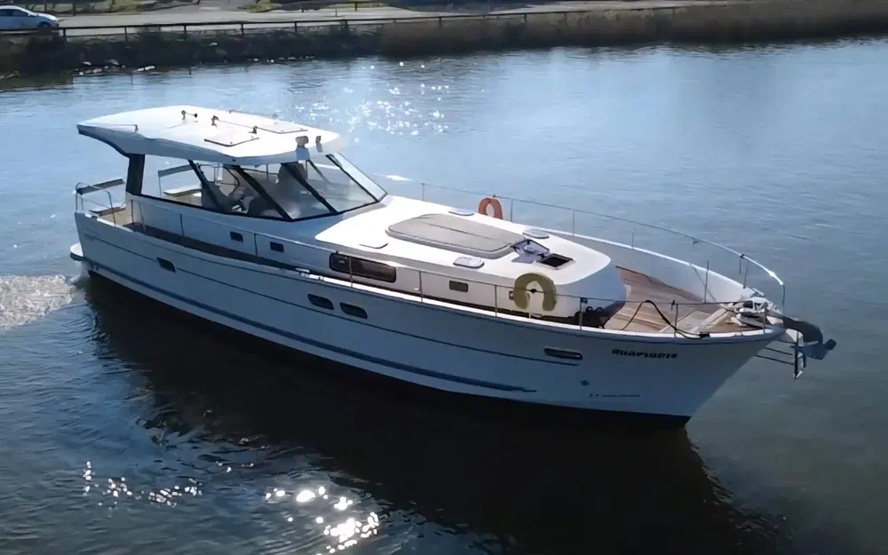 slider 0 Delphia 1350