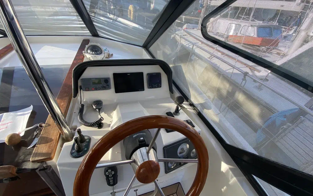 slider 5 Delphia 1350