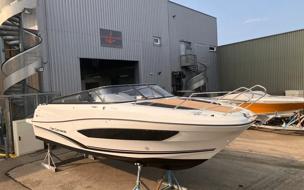 slider 0 Jeanneau Cap Camarat 7.5 DC