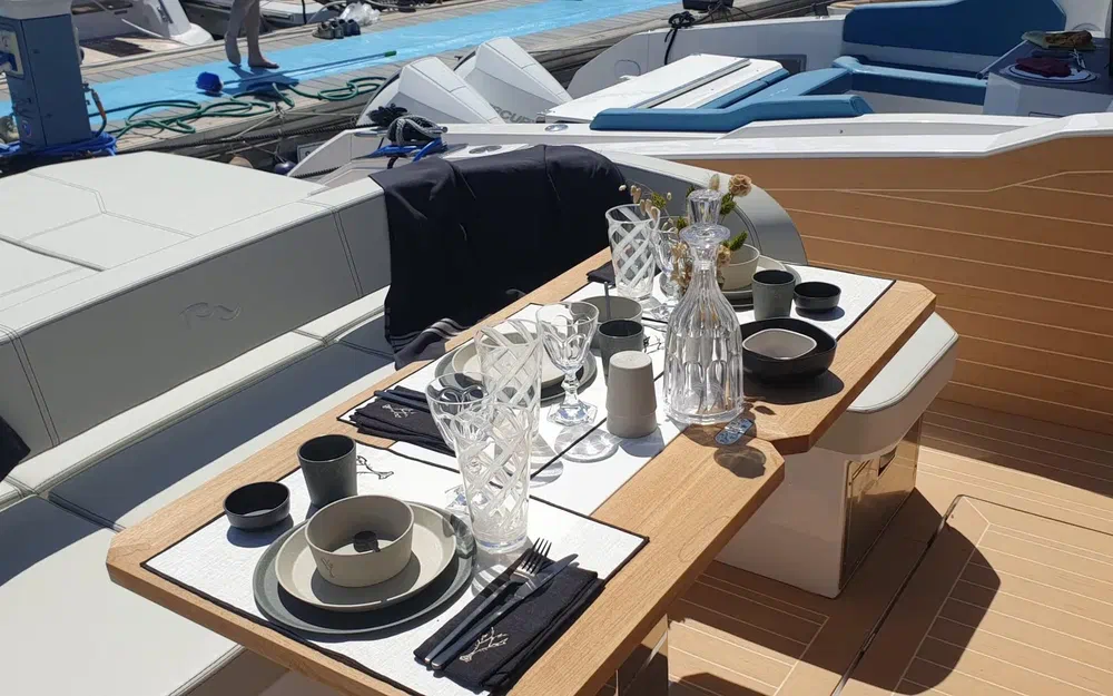 slider 9 Rio Yachts Daytona 50