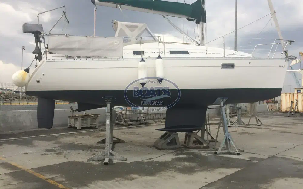 slider 2 Beneteau Oceanis 281