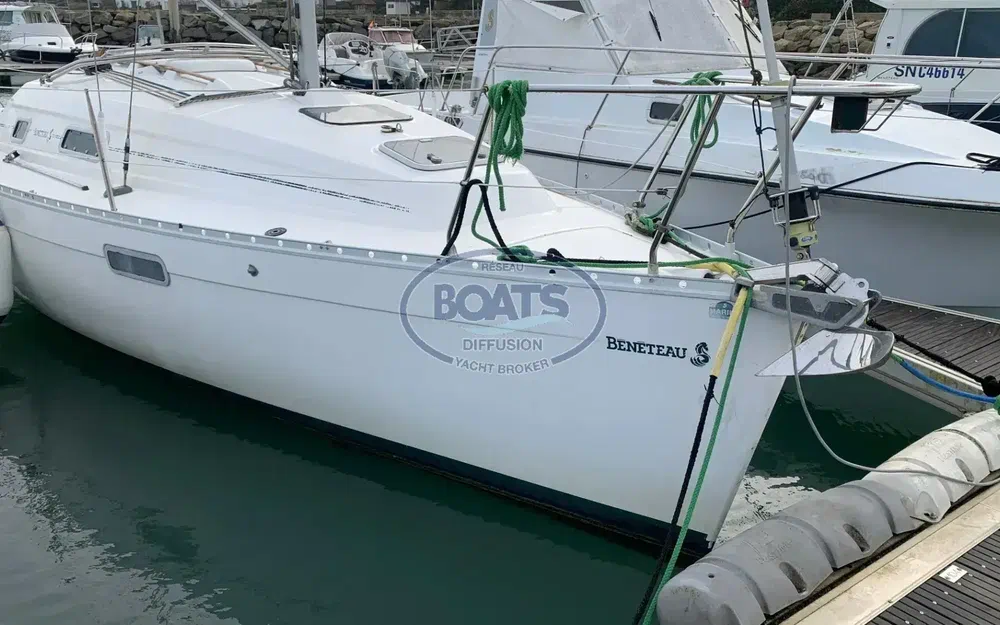 slider 8 Beneteau Oceanis 281