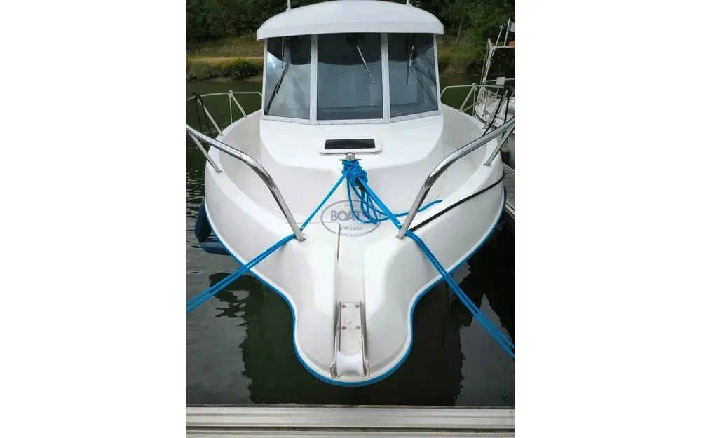 slider 5 Quicksilver Arvor 250