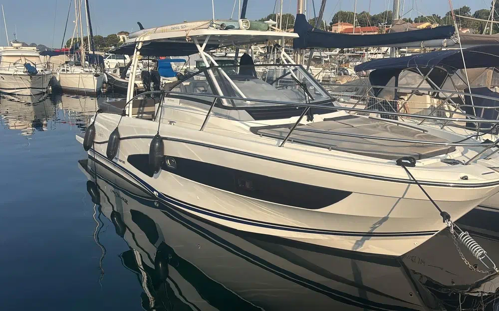 slider 11 Jeanneau Cap Camarat 10.5 WA