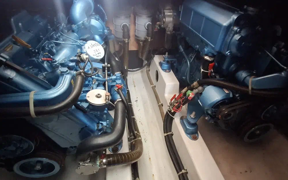 slider 13 Beneteau Antares 980