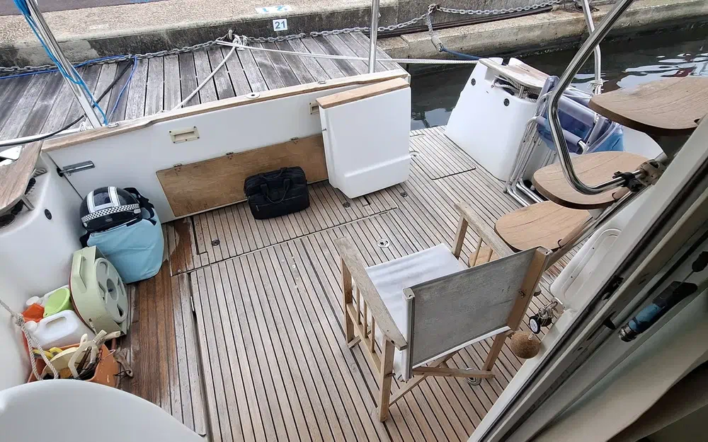 slider 14 Beneteau Antares 980