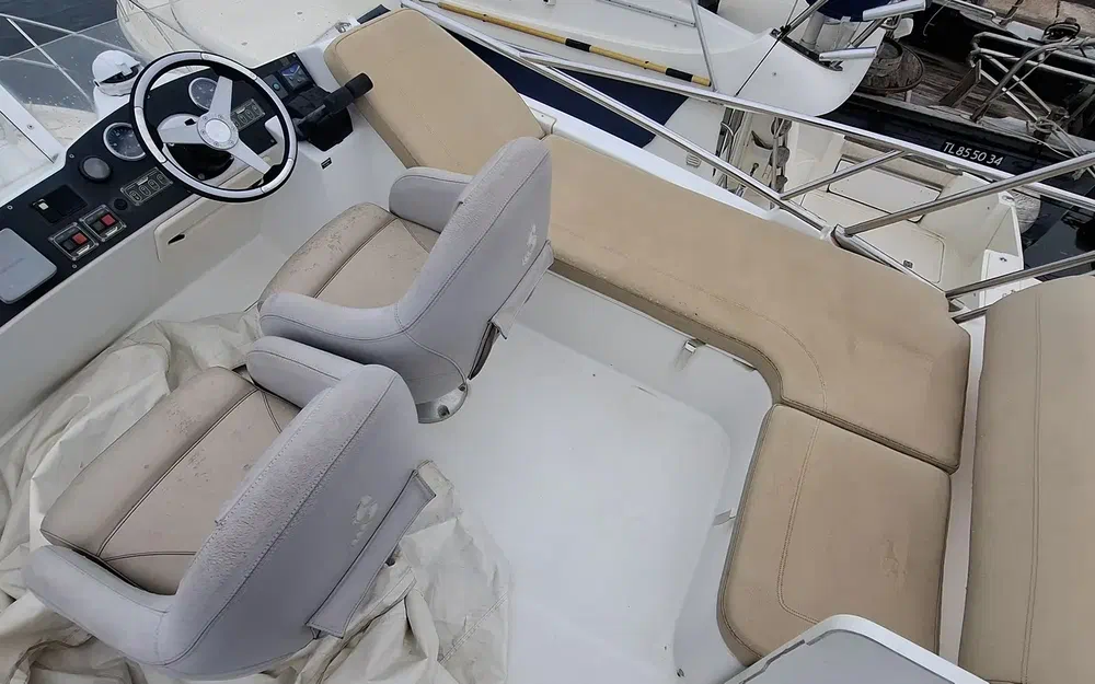 slider 15 Beneteau Antares 980